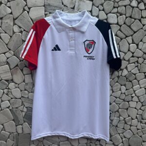Chomba blanca manga roja y negra temporada 2023/24
