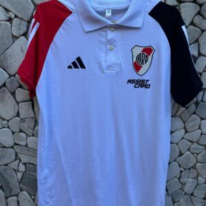 Chomba algodón blanca con manga roja y negra temporada 2023/24